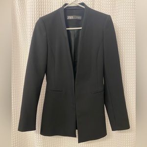 Black Zara blazer XS